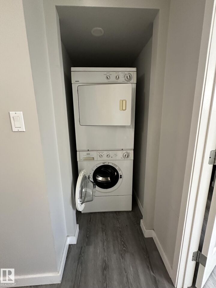 Property Photo:  4839 54 Avenue  AB T9A 0T8 
