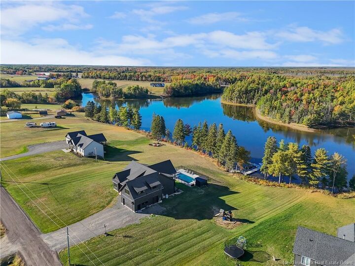227 Hickey Road — photo 1