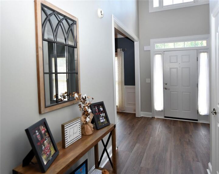 Property Photo:  1025 Fairview Club Circle  GA 30019 