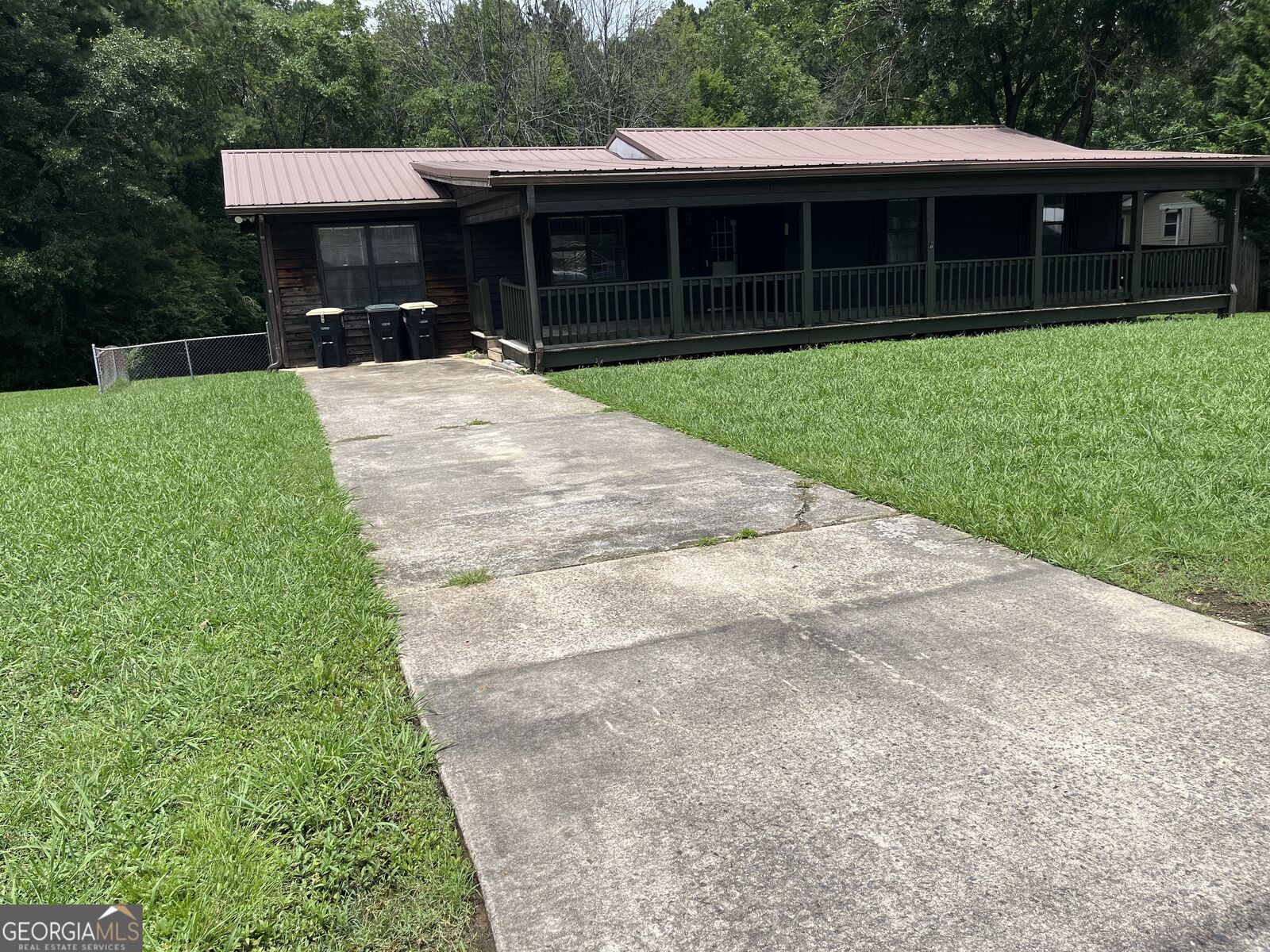 Property Photo: 233 Longmeadow Drive NW GA 30165