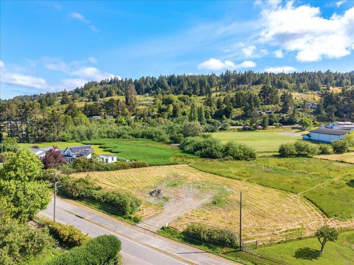 Property Photo:  3 Railroad Avenue  CA 95525 