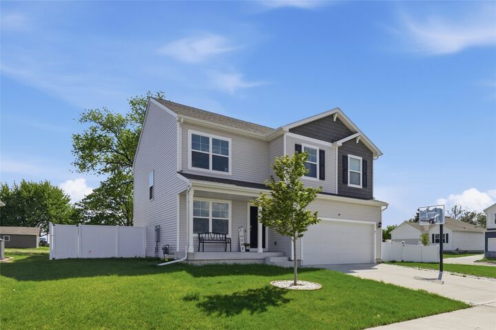 Property Photo:  1158 35th Street SW  IA 50009 