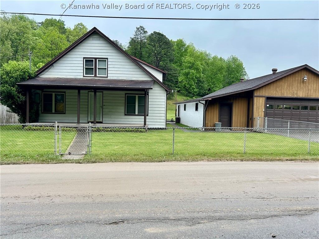 Property Photo:  3869 Green Valley Road  WV 25701 