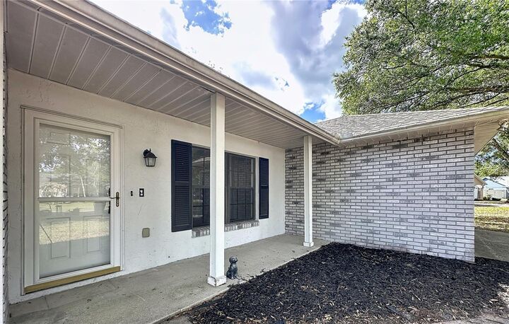 Property Photo:  1341 Heather Glen Drive  FL 32724 