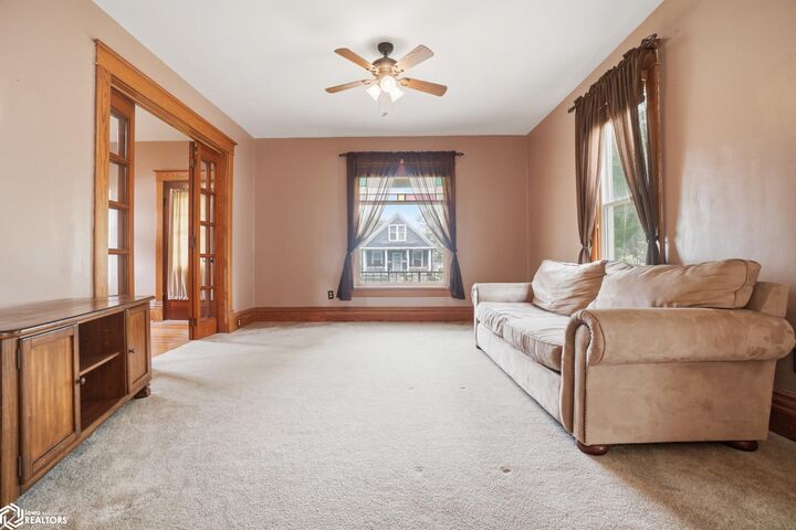 Property Photo:  425 E Wheeler Street  IA 52655 