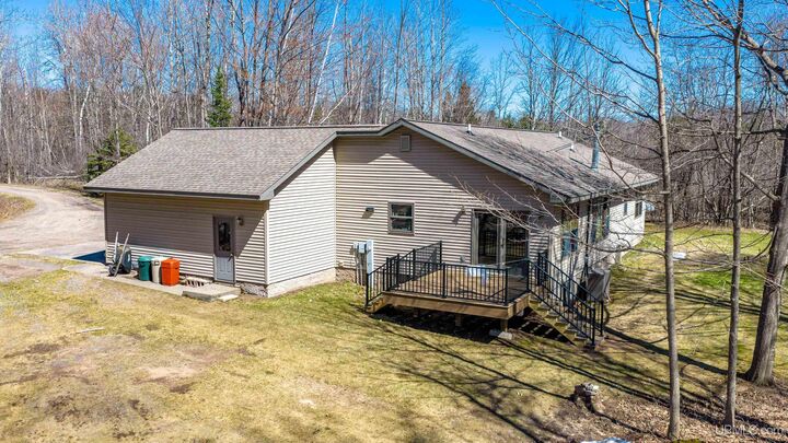 Property Photo:  46722 Paradise Road  MI 49931 