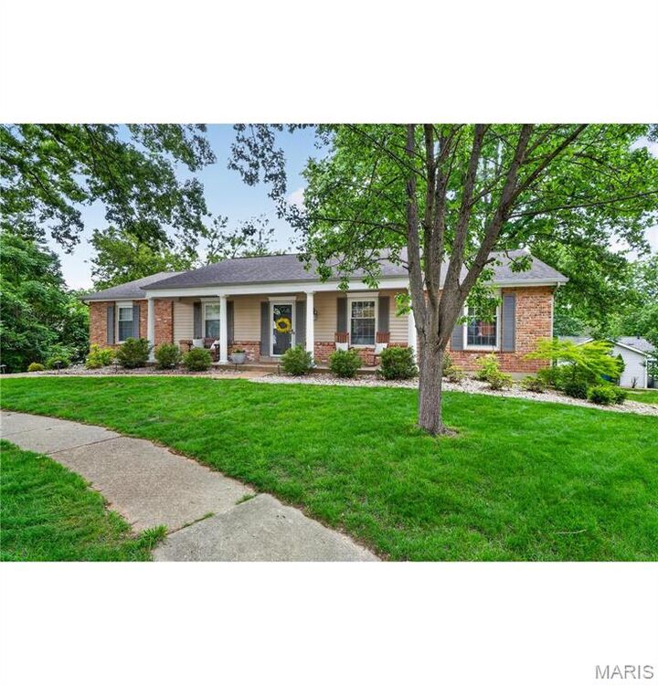Property Photo:  15580 Clover Ridge Drive  MO 63017 