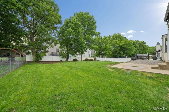 Property Photo:  28 Fawn Oaks Drive  MO 63366 