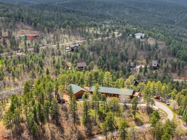 Property Photo:  313 Oak Ridge Road  SD 57783 