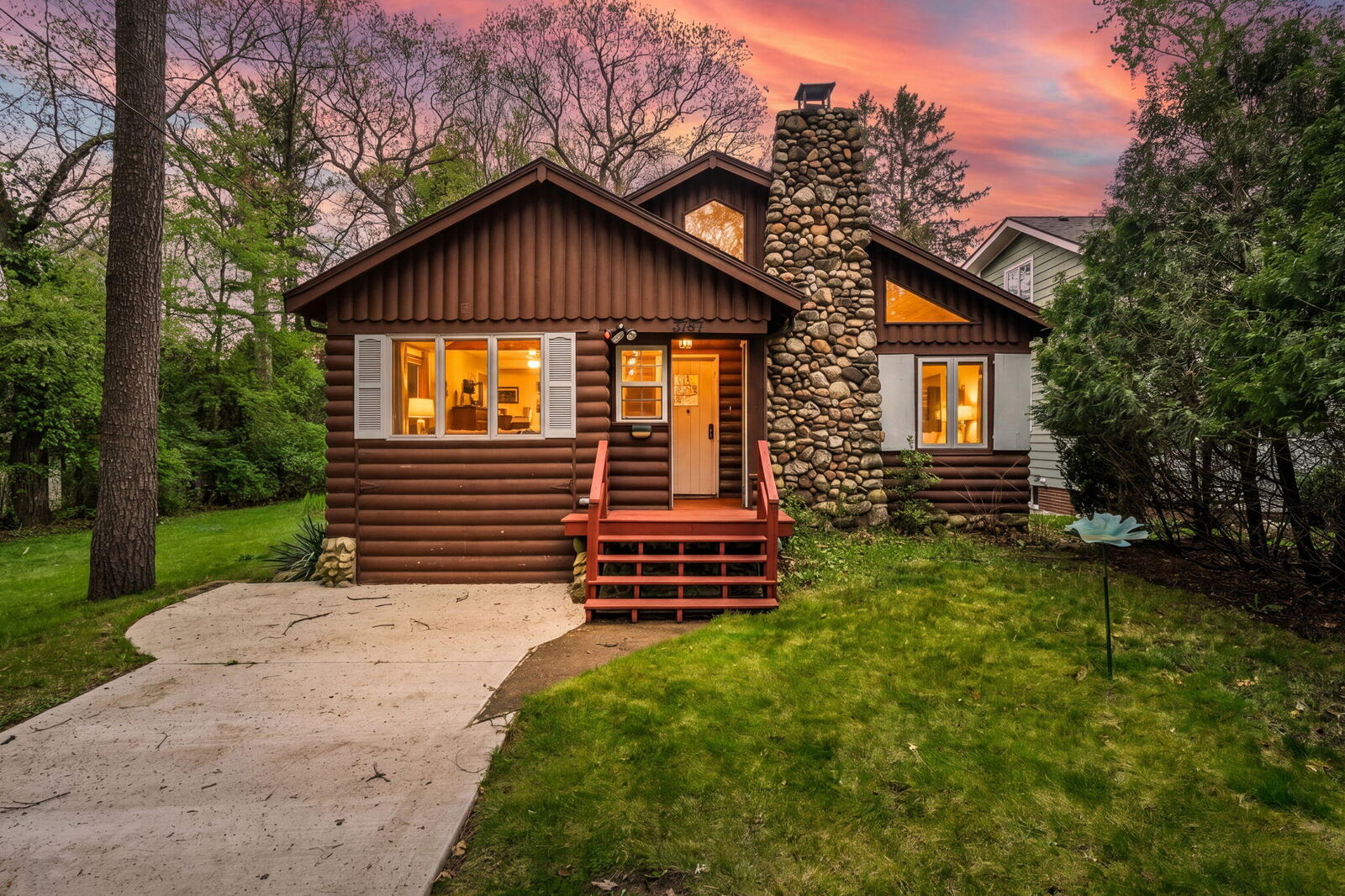 Property Photo:  3787 Ponchartrain Drive  MI 49117 