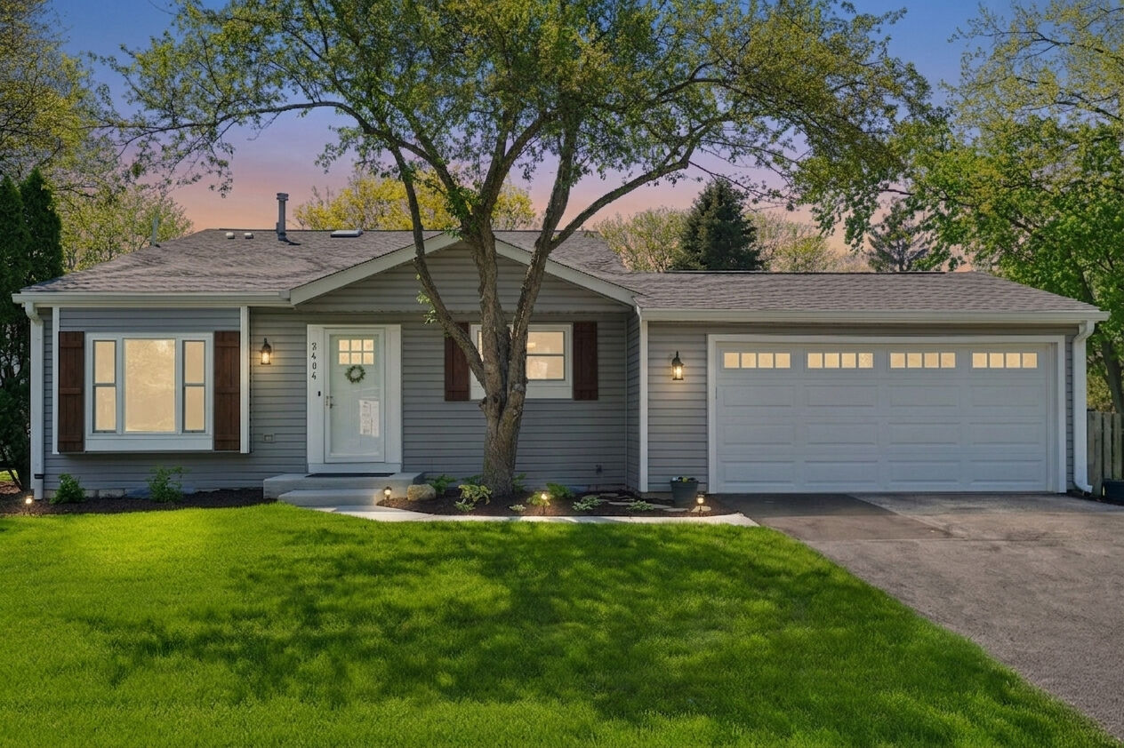 Property Photo: 2404 Flambeau Drive IL 60564
