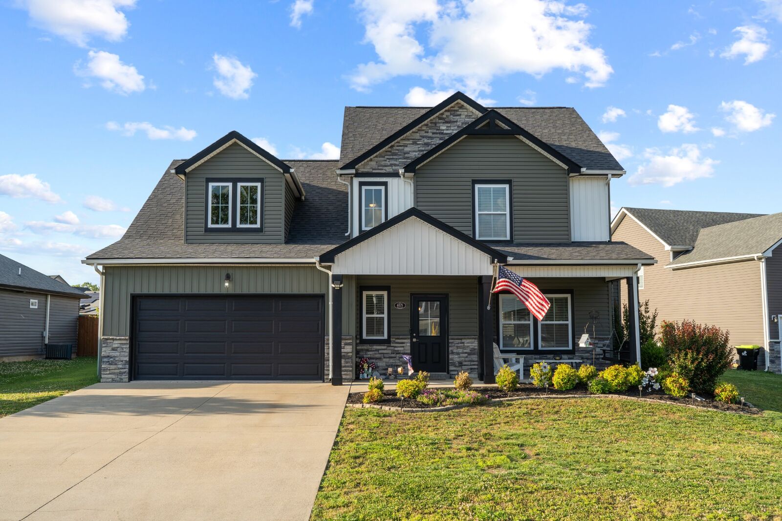 Property Photo: 615 Bassett Ln TN 37043