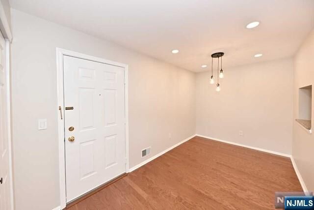 Property Photo:  168 Linden Street  NJ 07430 