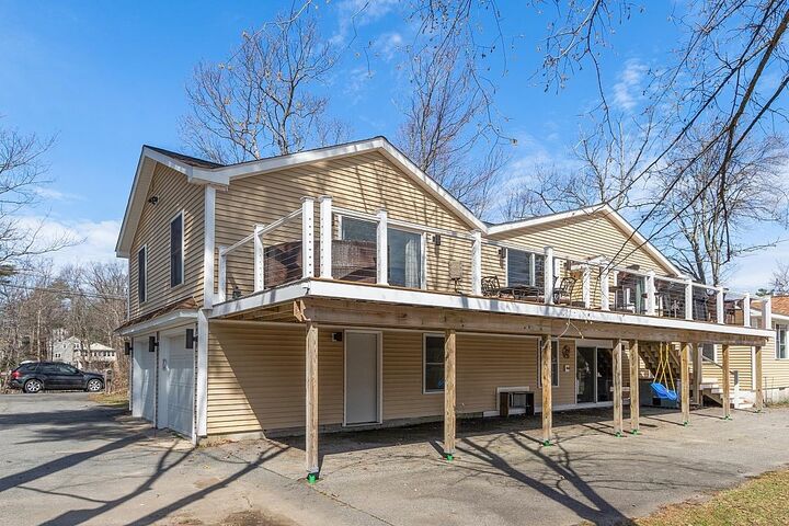 Property Photo:  243 Shore Drive  NH 03079 