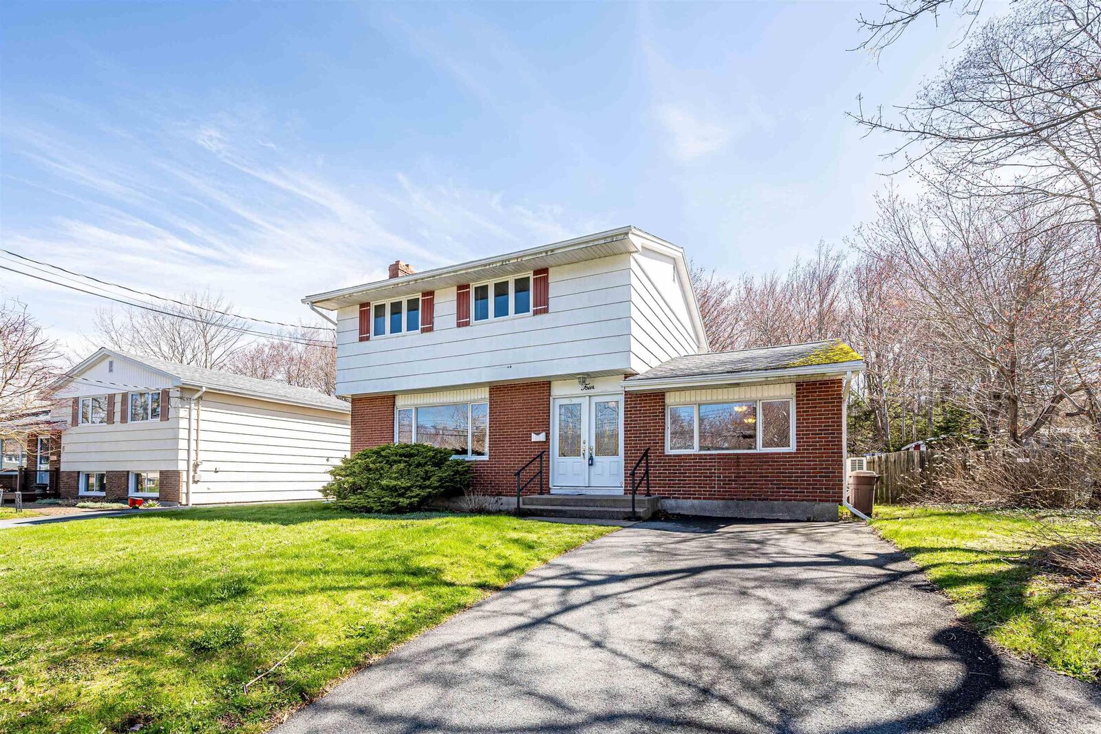 Property Photo:  4 Dunrobin Drive  NS B2X 1J4 