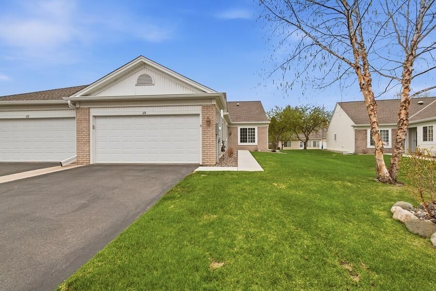 Property Photo: 674 Lake View Drive MN 55129