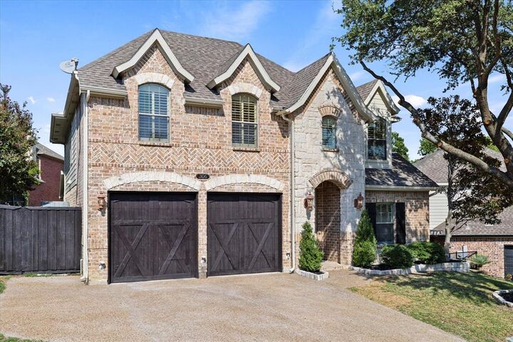 Property Photo:  306 Victory Lane  TX 75032 