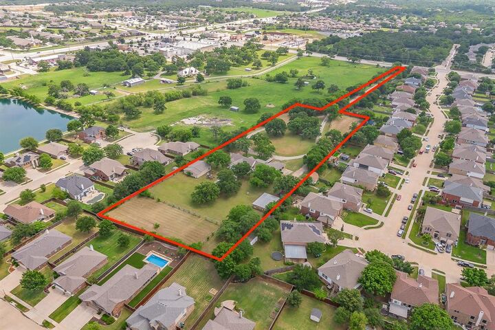 Property Photo:  2313 Hickory Creek Road  TX 76210 