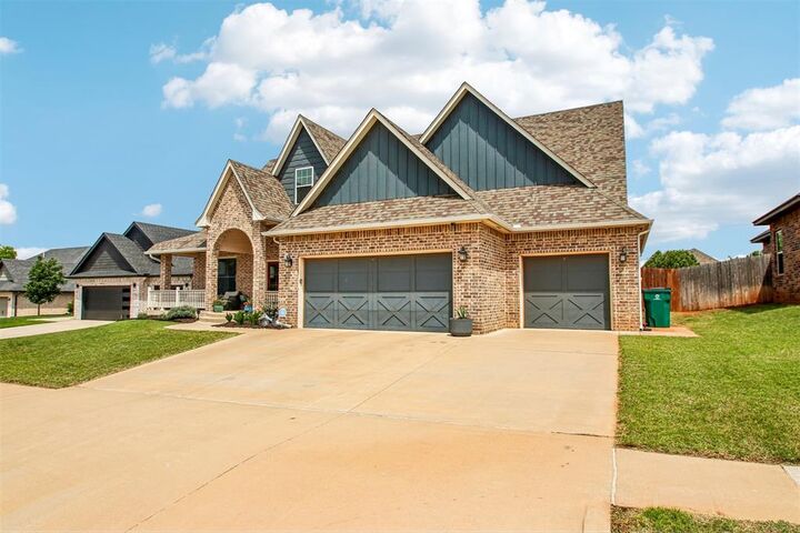 Property Photo:  11721 NW 108th Terrace  OK 73099 