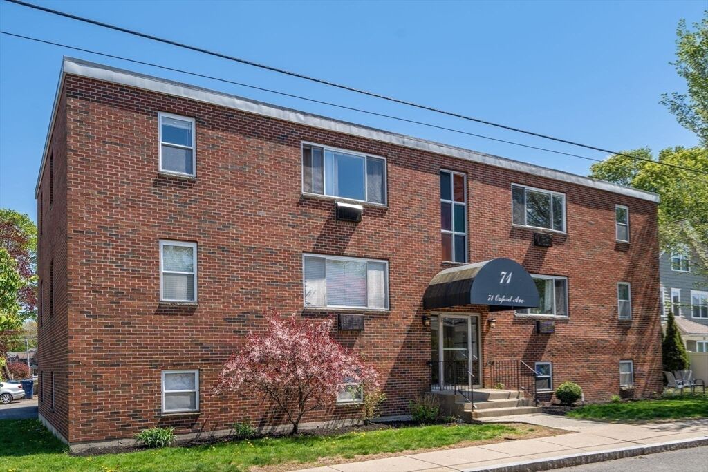 Property Photo:  71 Oxford Ave A  MA 02138 