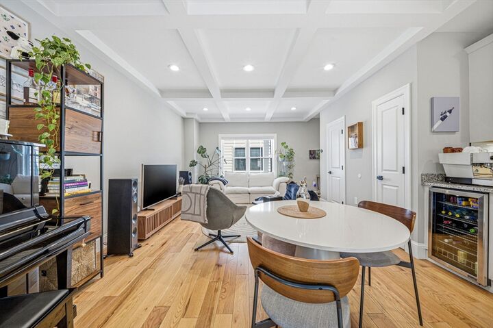Property Photo: 51 Oliver St 2 MA 02145