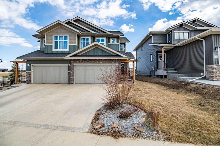 Property Photo:  8 Springfield Boulevard  AB T4S 0S5 