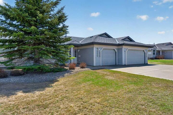 Property Photo:  535 Epiphany Bay  AB T1X 1G6 