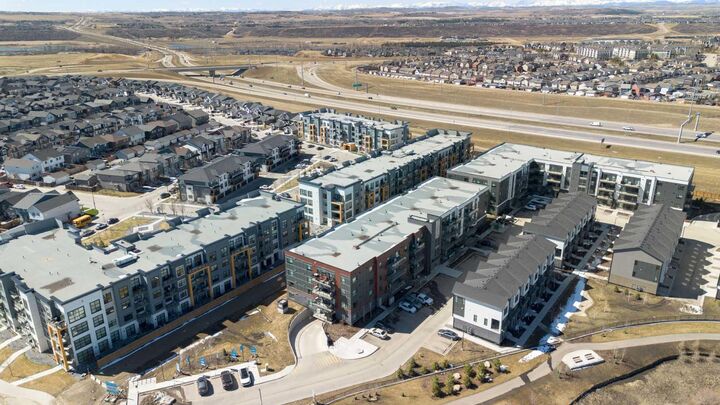Property Photo: 20295 Seton Way SE 6103 AB T3M 3Y7