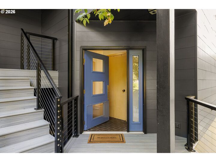 Property Photo: 7324 NW Penridge Rd OR 97229
