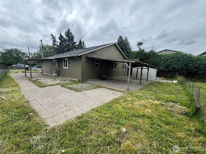 Property Photo:  95  Barnes Street  WA 98626 