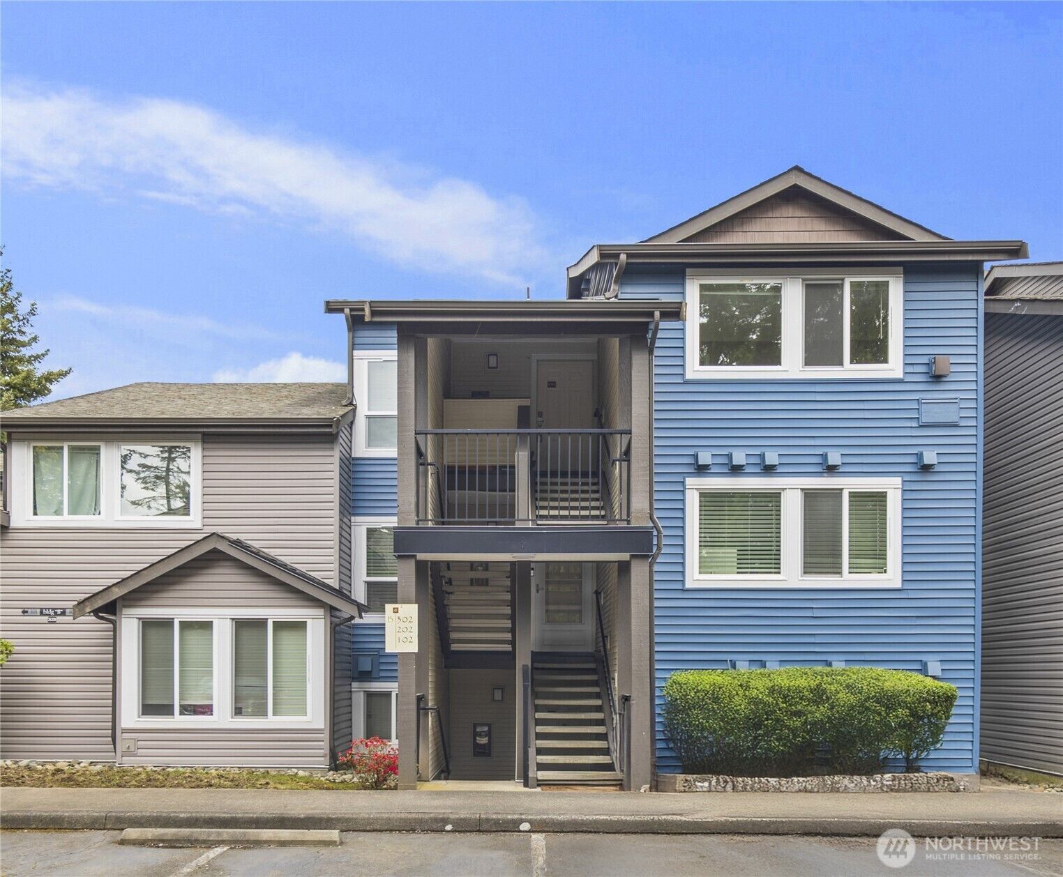 Property Photo:  26209  116th Avenue SE B302  WA 98030 