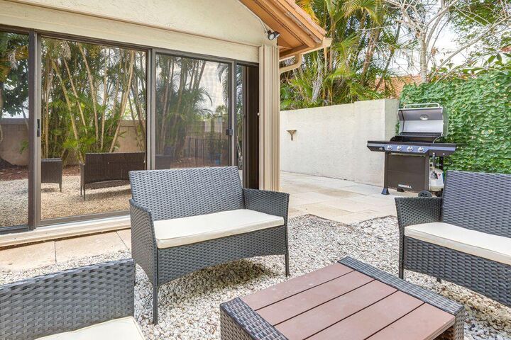 Property Photo: 2856 SW Mariposa Circle FL 34990