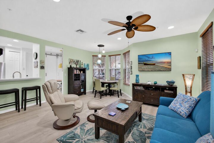 Property Photo: 4345 Parkside Drive FL 33458