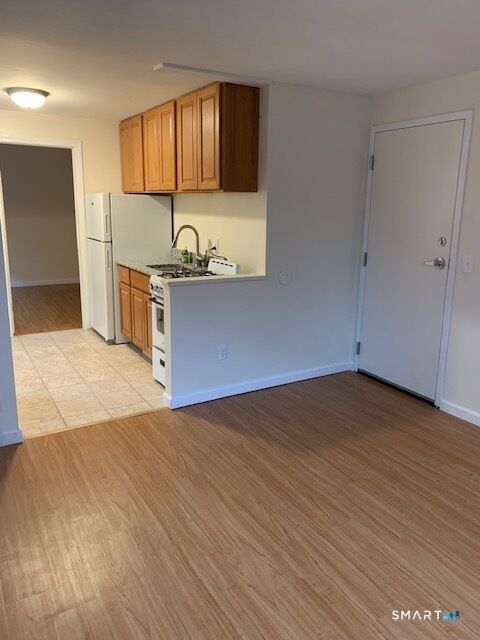 Property Photo:  174 Hillside Avenue  CT 06106 