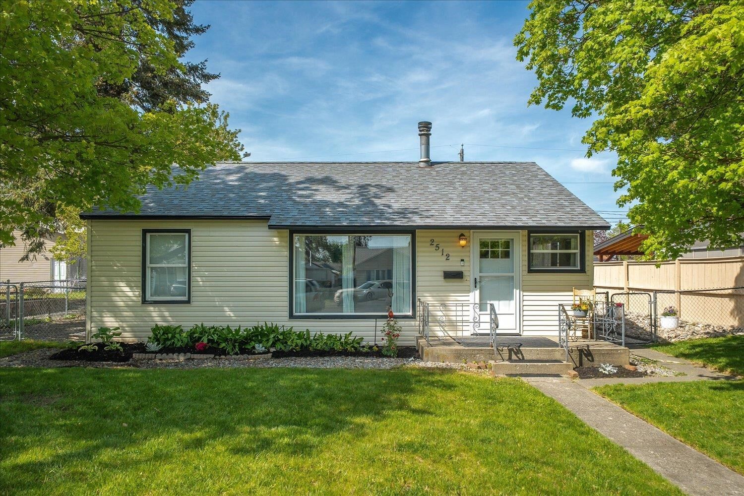 Property Photo:  2512 W Olympic Ave  WA 99205 
