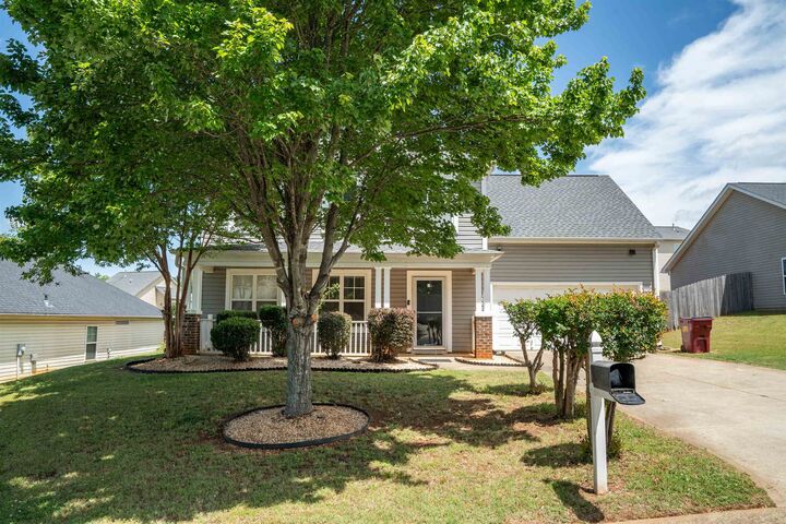 Property Photo: 668 Branch View Drive SC 29316