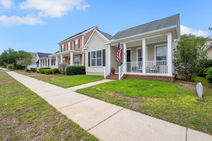 Property Photo:  4243 Raleigh Way  FL 32311 