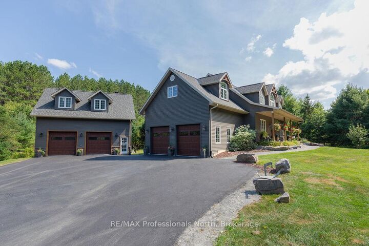 427 Skyhills Road — photo 1