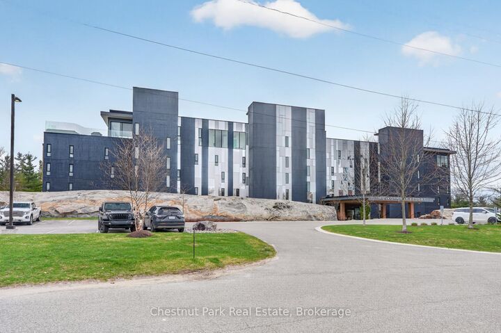 Property Photo: 120 Carrick Trail 210 ON P1P 0B6