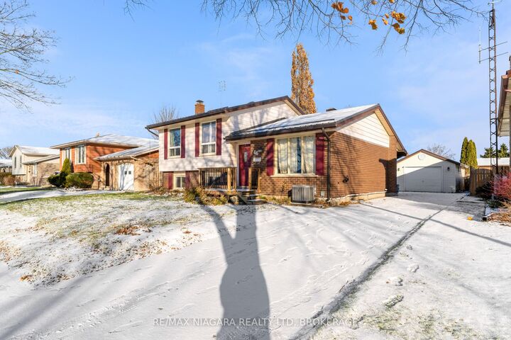 46 Macoomb Drive — photo 1
