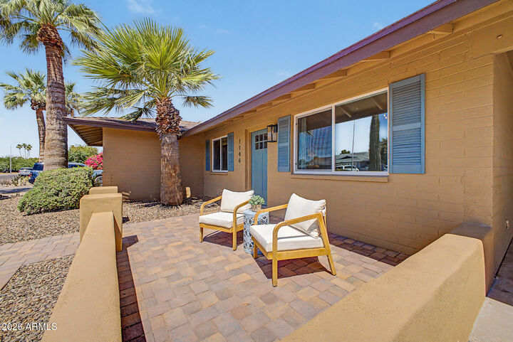 Property Photo: 1146 E Magdalena Drive AZ 85283