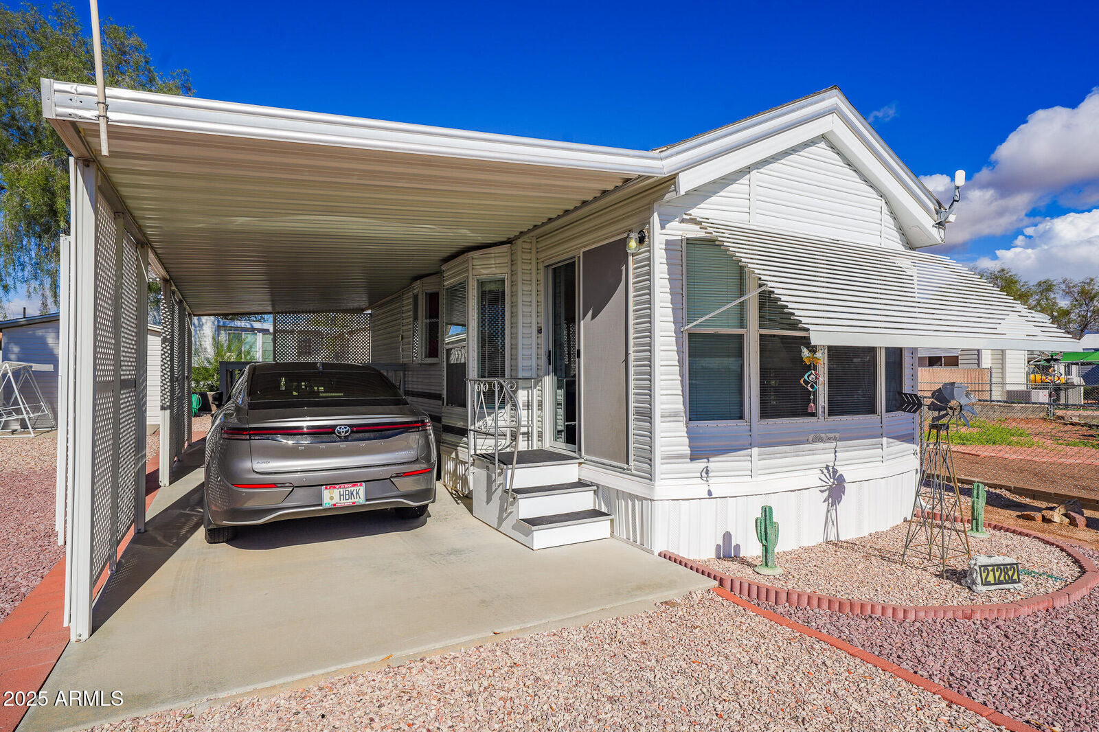 Property Photo:  21282 N Escapees Way #409  AZ 85332 