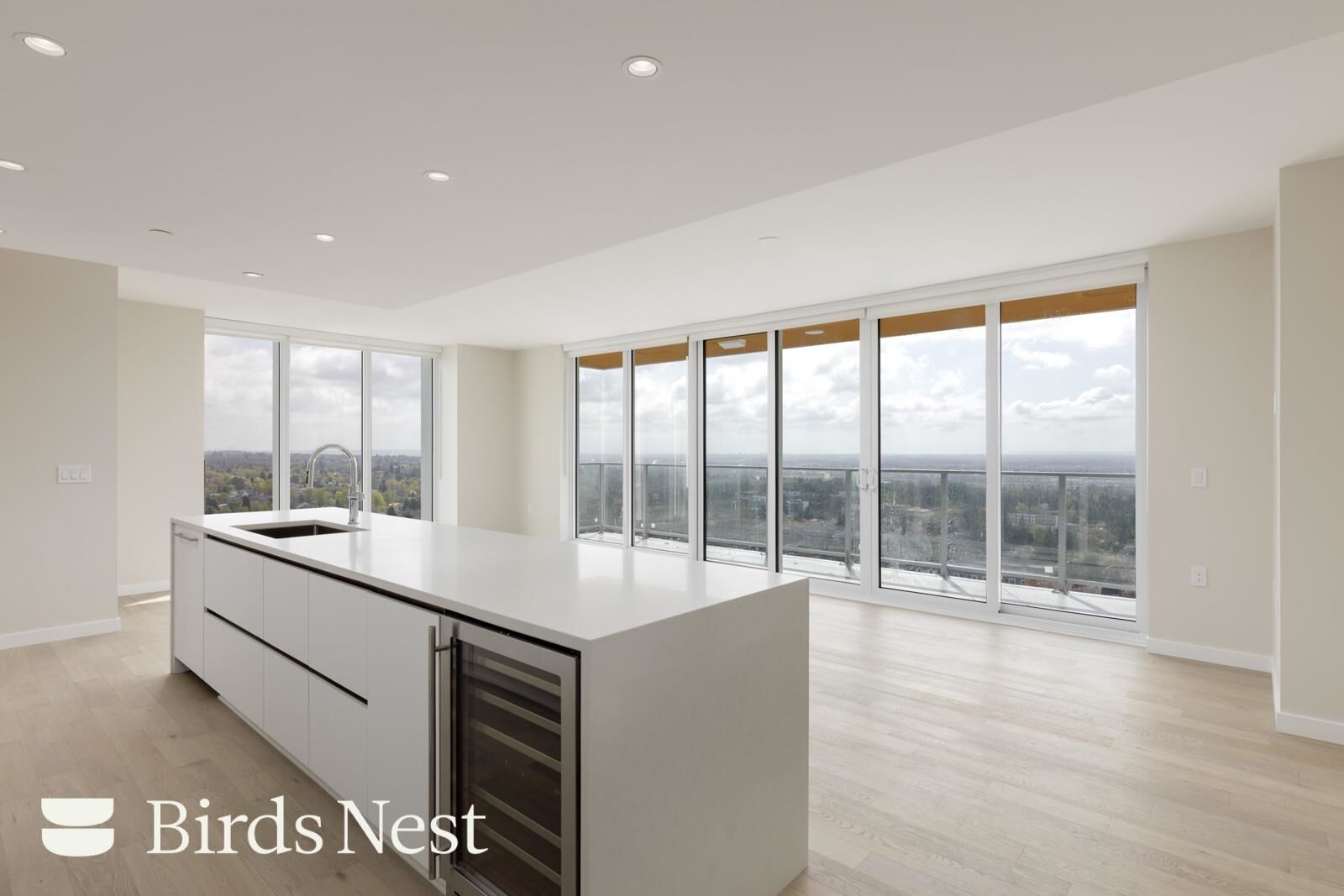 Property Photo:  485 W 42nd Avenue 2105  BC V5Y 0R6 