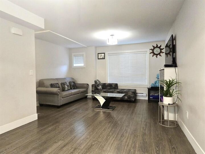 Property Photo: 32138 George Ferguson Way 11 BC V2T 2K6