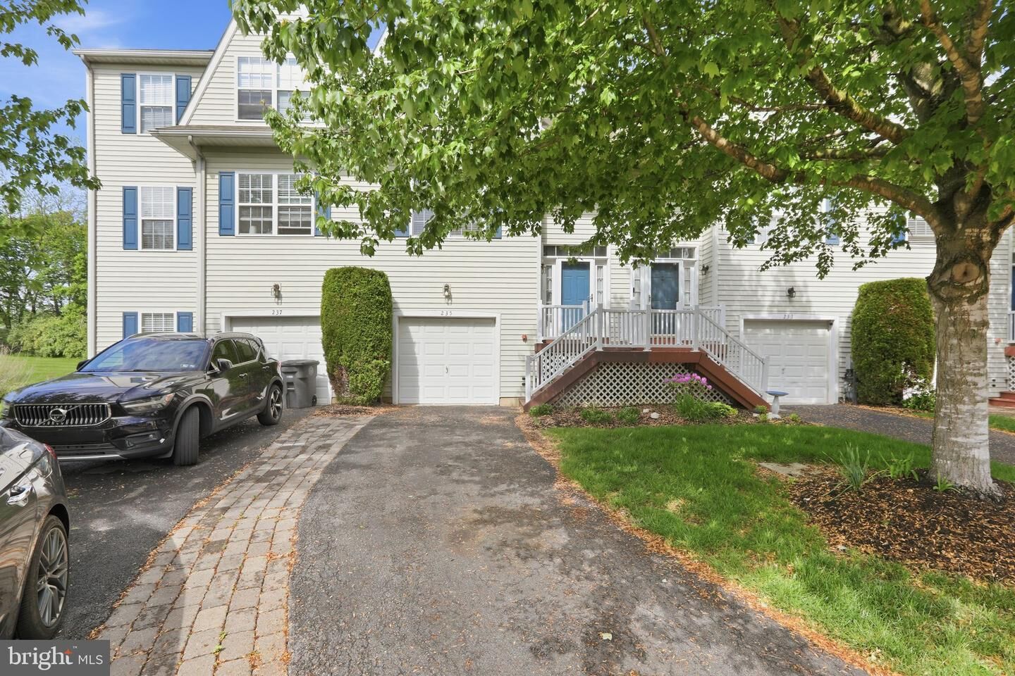 Property Photo:  235 Buchanan Court  PA 19335 