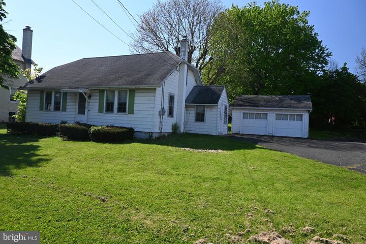 Property Photo:  2171 Milford Square Pike  PA 18951 