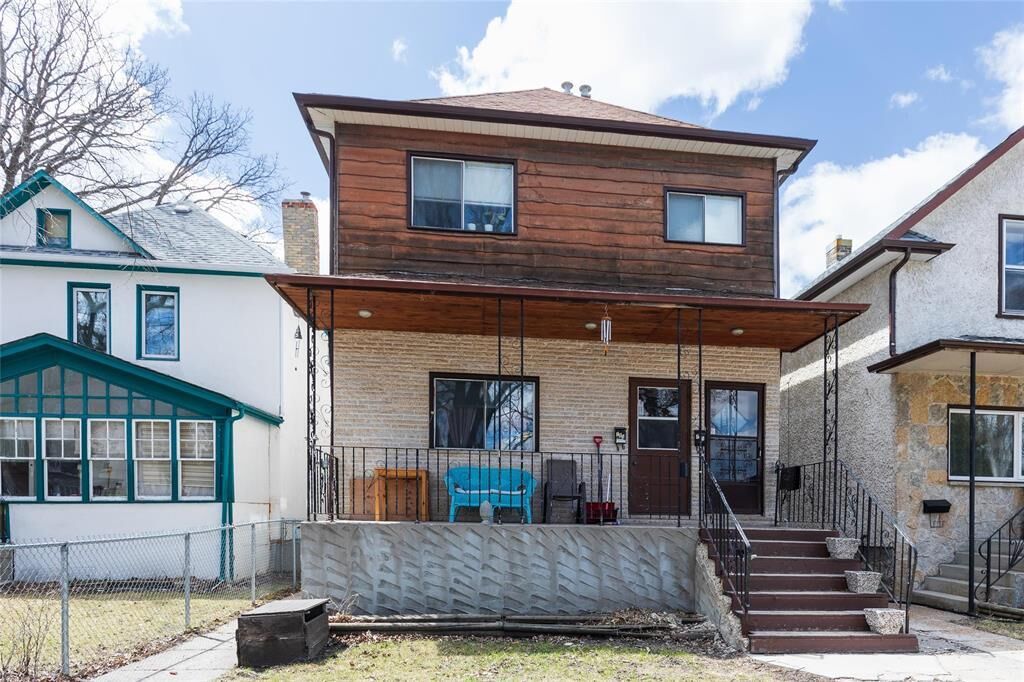Property Photo:  795 Nassau Street  MB R3L 2M6 