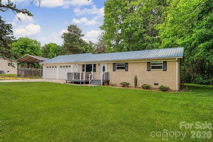 Property Photo:  630 Ginger Cake Road  SC 29820 