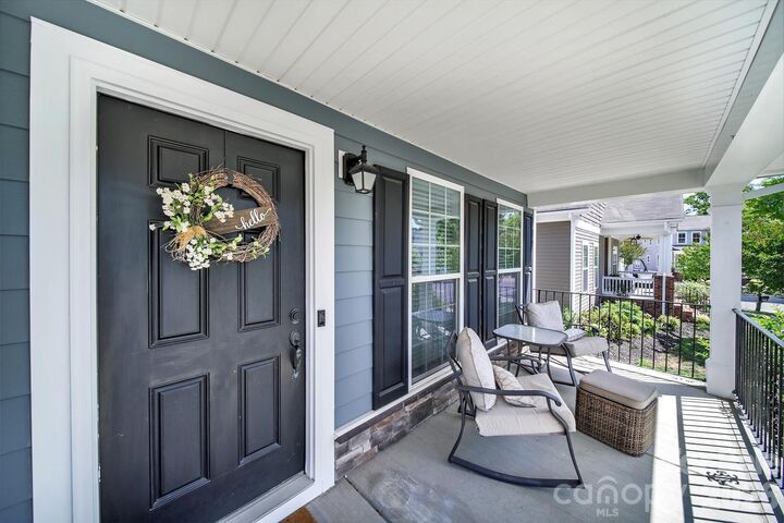 Property Photo:  16416 Leavitt Lane  NC 28036 