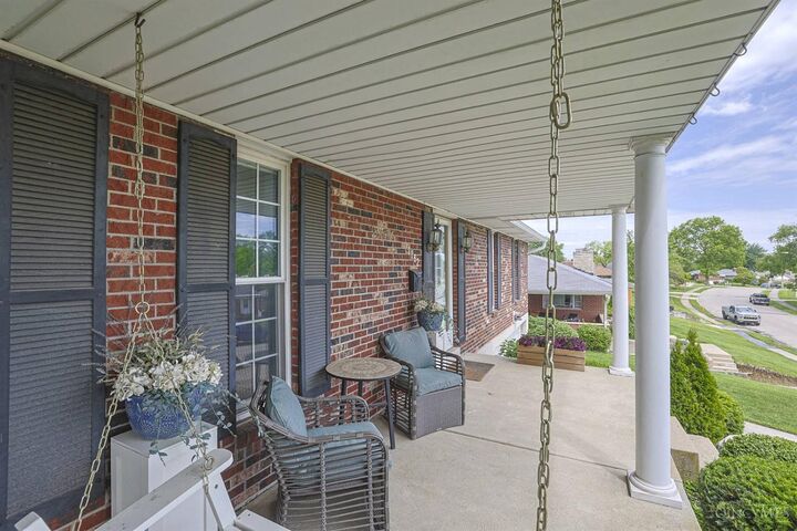 Property Photo:  1162 Elizabeth Drive  OH 45013 